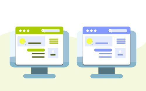 Deux ordinateurs côte à côté, avec du contenu dupliqué