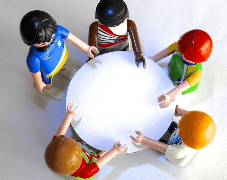 Playmobils en atelier UX